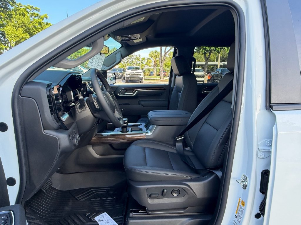 New 2026 Chevrolet Silverado 1500 RST AWD/4WD image 9