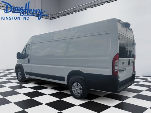 New 2025 RAM ProMaster 3500 w/ Quick Order Package 22G SLT FWD image 3