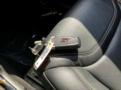 Used 2021 Ford Explorer ST w/ Equipment Group 401A image 19