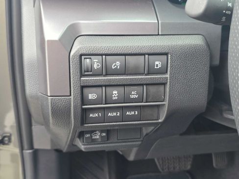 Used 2025 Toyota Tacoma TRD Off-Road w/ TRD Off Road Upgrade Package AWD/4WD image 24