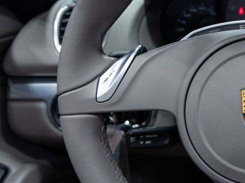 Used 2014 Porsche Boxster S image 14