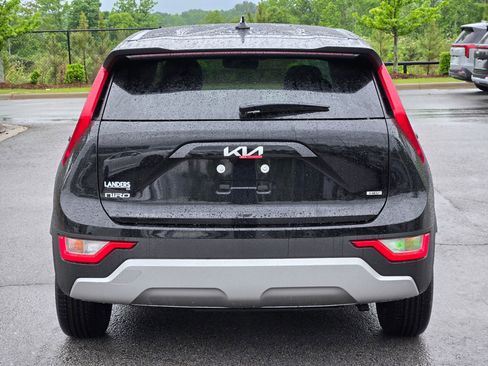 New 2026 Kia Niro LX FWD image 6