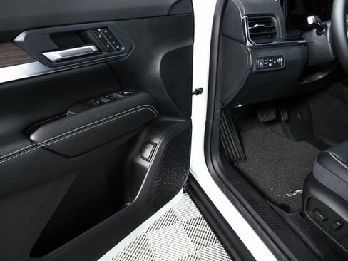 New 2026 GMC Terrain Denali image 7