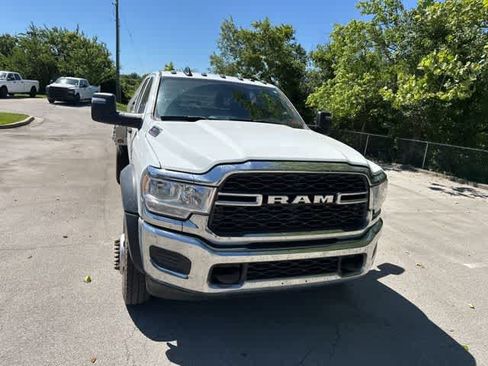 Used 2024 RAM 5500 Tradesman w/ Chrome Appearance Group AWD/4WD image 22