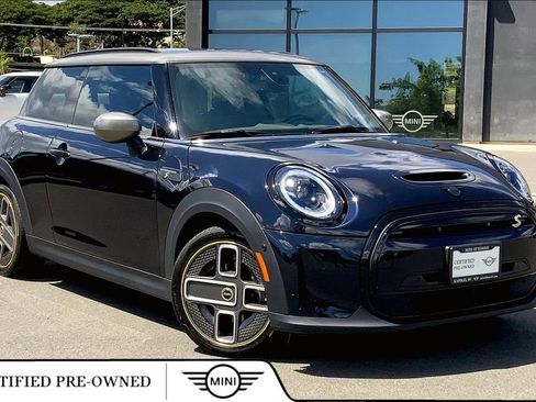Certified 2024 MINI Cooper SE image 1