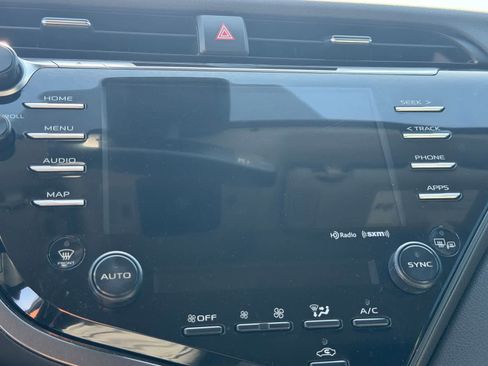 Used 2020 Toyota Camry XSE AWD/4WD image 14