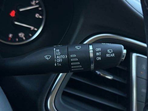 Used 2023 Buick Enclave Avenir w/ Avenir Technology Package image 42