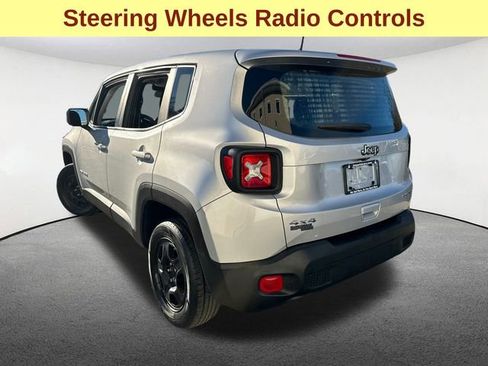 Used 2019 Jeep Renegade Sport image 10