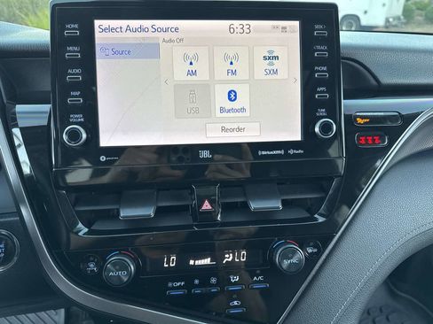 Used 2022 Toyota Camry XSE image 25