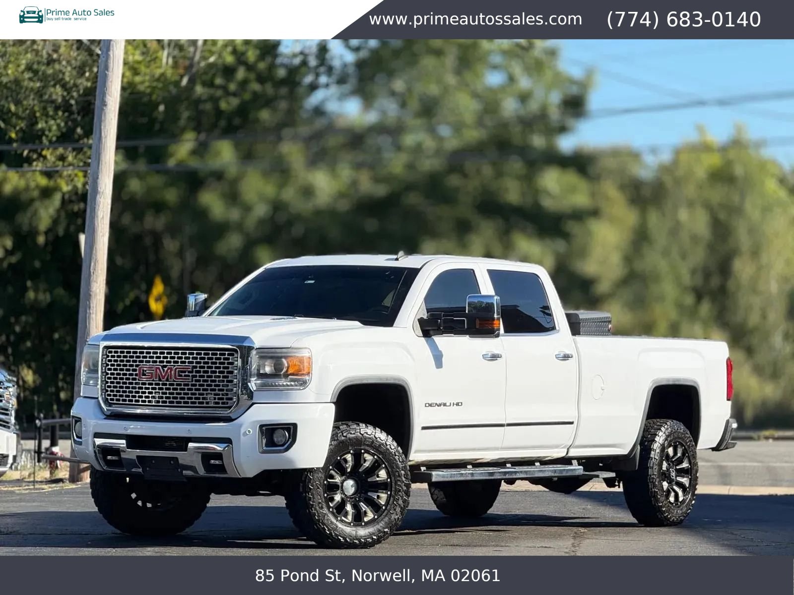 Used 2015 GMC Sierra 3500 Denali w/ Duramax Plus Package AWD/4WD image 2