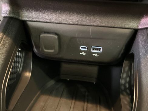 Used 2024 Chevrolet TrailBlazer LT image 30