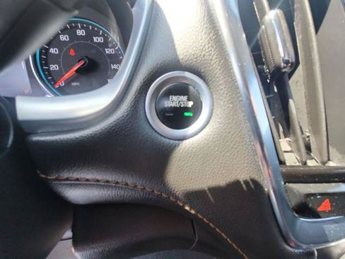 Used 2020 Chevrolet Traverse RS FWD image 16