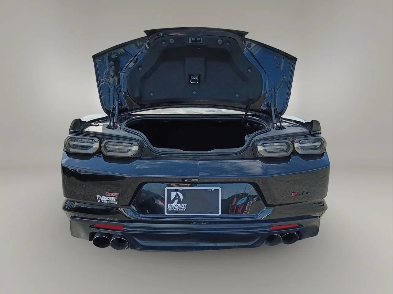 Used 2021 Chevrolet Camaro SS RWD image 9