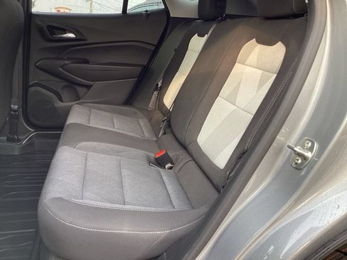 Used 2024 Chevrolet Trax LS w/ LS Convenience Package FWD image 15