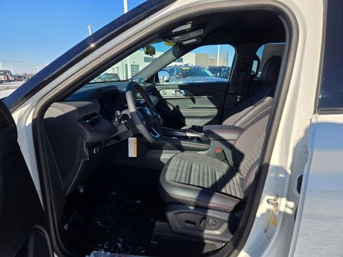 New 2026 Ford Explorer ST-Line image 23