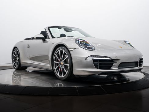 Used 2013 Porsche 911 Carrera 4S image 9