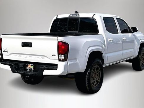 Used 2023 Toyota Tacoma SR image 5