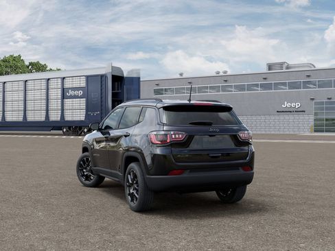 New 2026 Jeep Compass Latitude AWD/4WD image 3