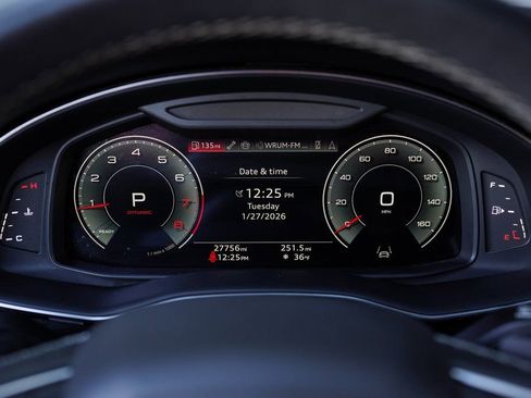 Used 2025 Audi Q7 2.0T Premium w/ Convenience Package image 30