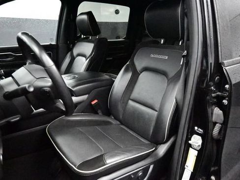 Used 2024 RAM 1500 Laramie AWD/4WD image 19