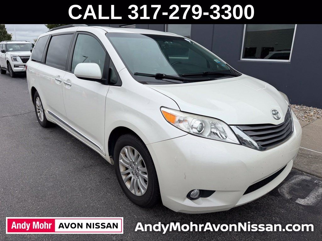 Used 2017 Toyota Sienna XLE Premium FWD 360° Tour
