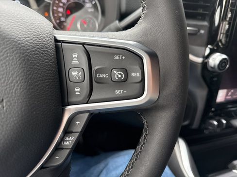 New 2026 RAM 2500 Big Horn AWD/4WD image 29