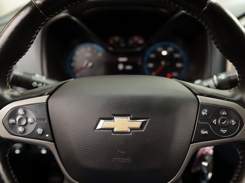 Used 2022 Chevrolet Colorado Z71 image 11