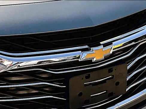 Used 2023 Chevrolet Malibu LT FWD image 27