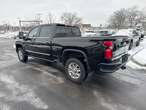 Certified 2024 Chevrolet Silverado 2500 High Country w/ Technology Package image 5