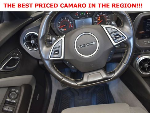 Used 2022 Chevrolet Camaro LT w/ Technology Package image 26