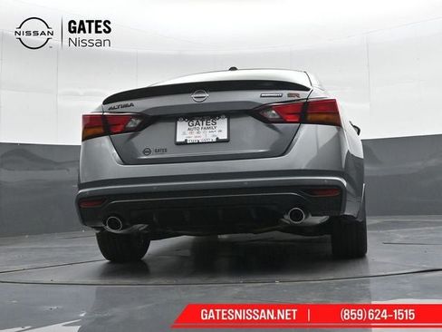 New 2026 Nissan Altima 2.5 SR w/ SR Midnight Edition Package FWD image 35