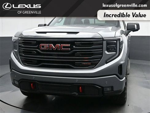 Used 2024 GMC Sierra 1500 AT4 w/ Technology Package image 3