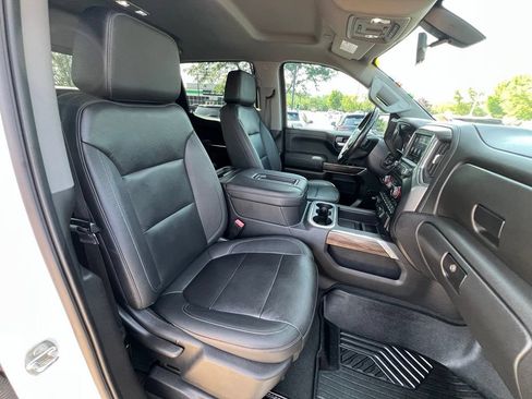 Used 2021 Chevrolet Silverado 1500 LT Trail Boss w/ Convenience Package II AWD/4WD image 28