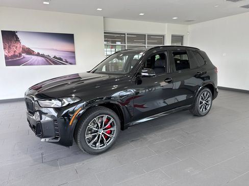 New 2026 BMW X5 xDrive50e w/ M Sport Package AWD/4WD image 4