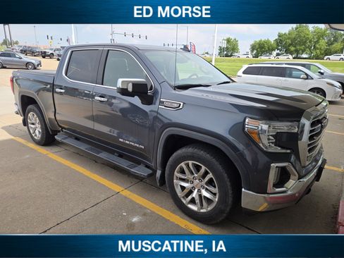 Used 2021 GMC Sierra 1500 SLT w/ SLT Convenience Package AWD/4WD image 4
