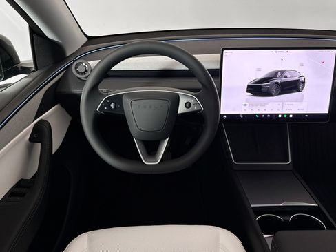 Used 2026 Tesla Model Y Long Range AWD/4WD image 20