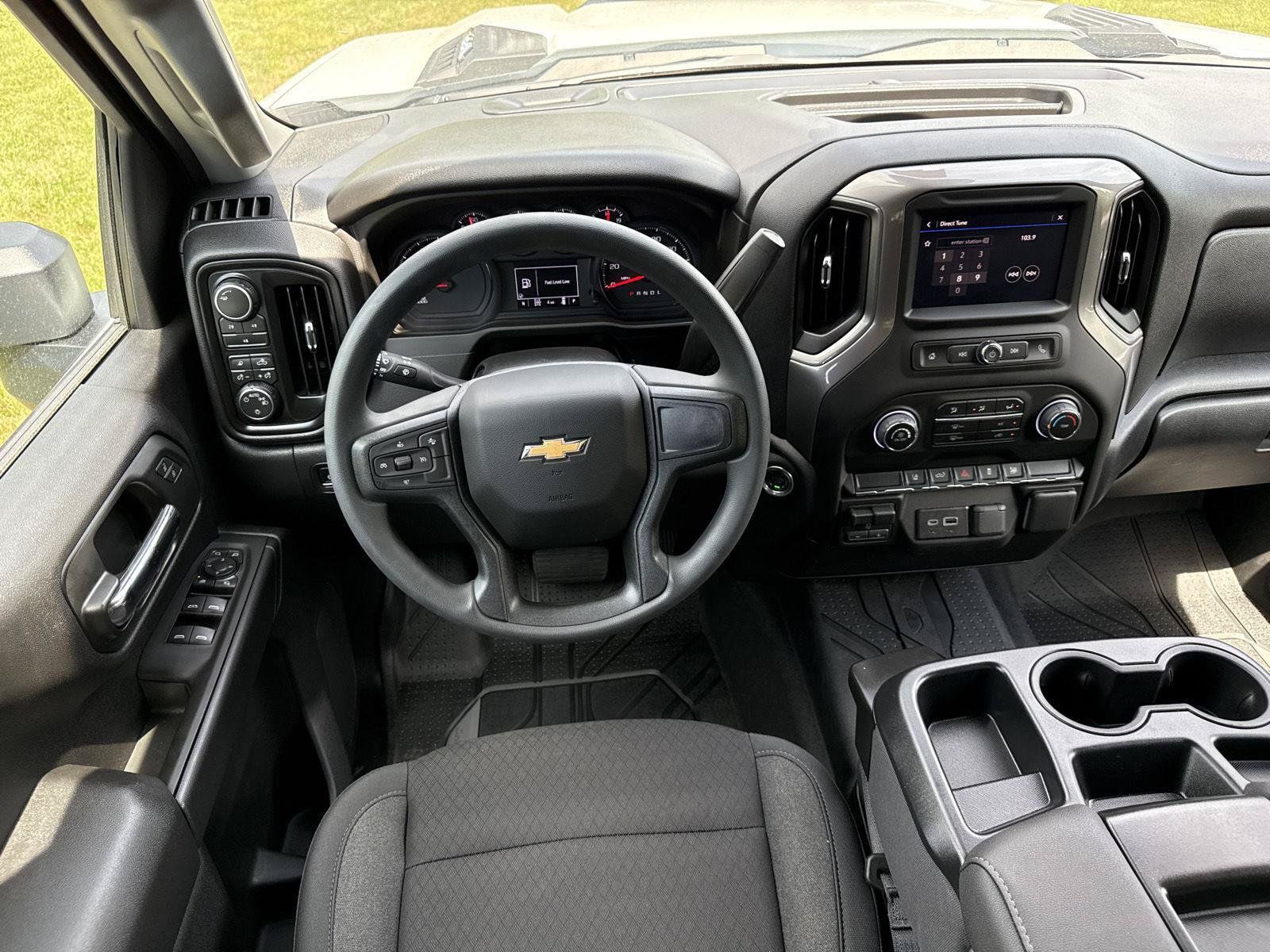 New 2026 Chevrolet Silverado 2500 Custom w/ Custom Convenience Package AWD/4WD image 18