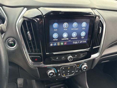 Used 2023 Chevrolet Traverse LT image 23
