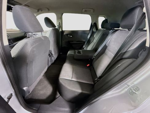 Used 2023 Nissan Rogue SV FWD image 25