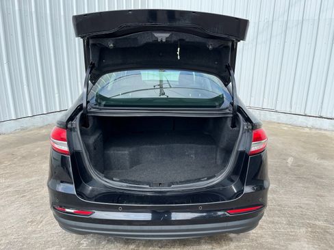 Used 2019 Ford Fusion Titanium FWD image 7