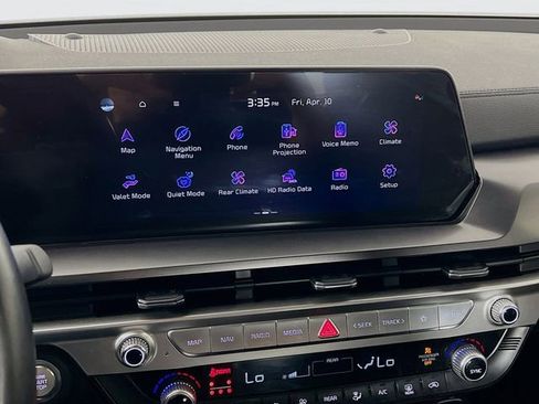 Used 2023 Kia Telluride S image 16