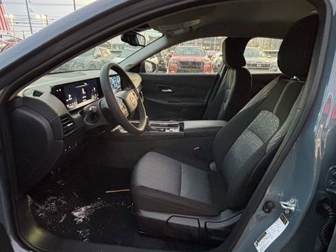 New 2026 Nissan Sentra SV w/ SV Convenience Package image 10