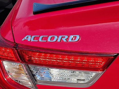 Used 2022 Honda Accord Sport image 31