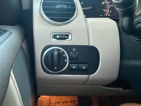 Used 2013 Land Rover LR4 HSE AWD/4WD image 46