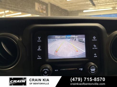 Used 2021 Jeep Wrangler Sport AWD/4WD image 29