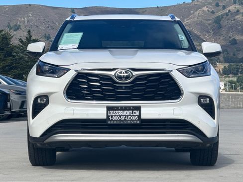 Used 2021 Toyota Highlander Platinum AWD/4WD image 5