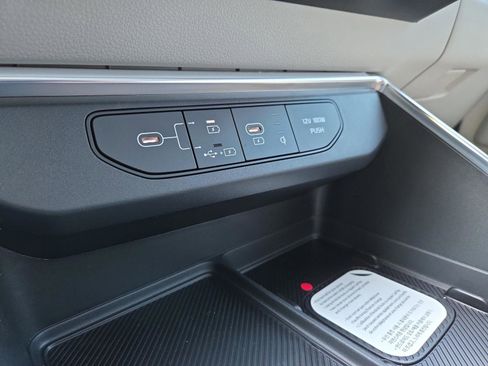 New 2026 Kia Carnival SX Prestige FWD image 36