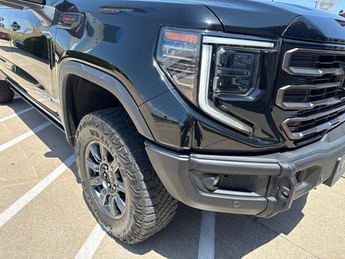 Used 2024 GMC Sierra 1500 AT4X AWD/4WD image 4