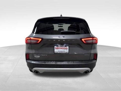 Used 2024 Ford Escape Platinum image 8