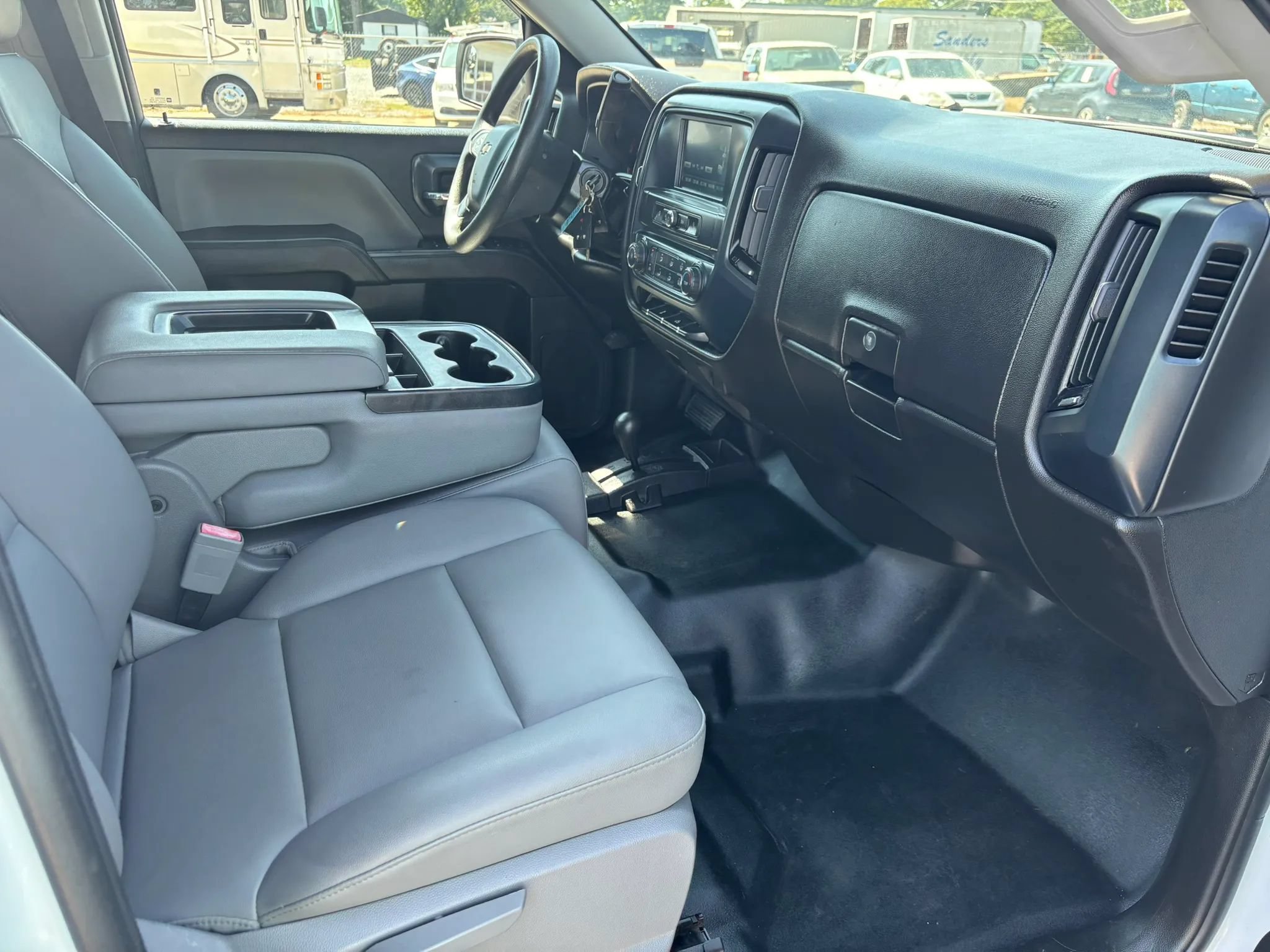 Used 2018 Chevrolet Silverado 1500 W/T w/ WT Convenience Package AWD/4WD image 19